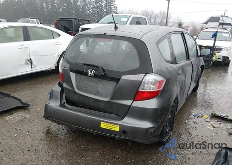 2011 Honda Fit z USA, uszkodzony, nr VIN JHMGE8G31BS001310